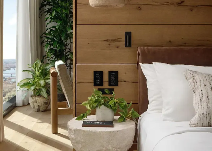 1 Hotel Austin
